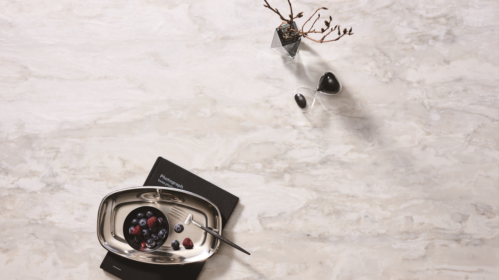 フィオレストーン新柄(MF03 Noble Blanc)